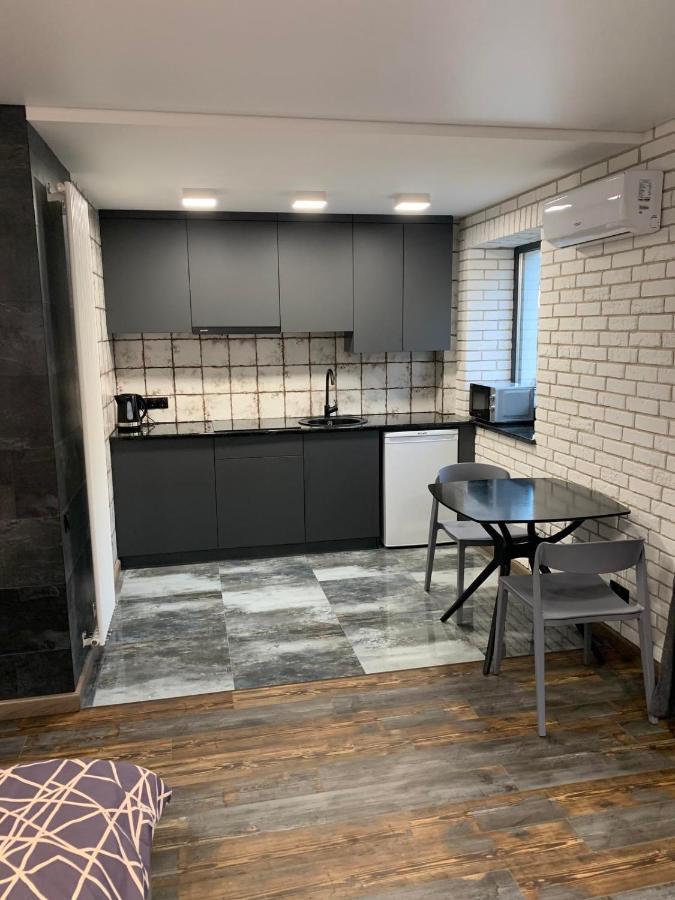 Уютная Квартира Возле Метро 23 Августа Leilighet Kharkiv Eksteriør bilde