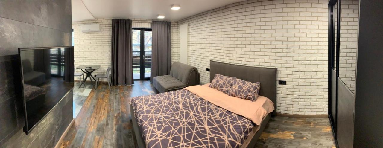 Уютная Квартира Возле Метро 23 Августа Leilighet Kharkiv Eksteriør bilde